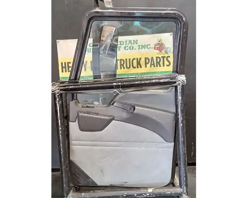 MACK CXU613 Door Assembly, Front