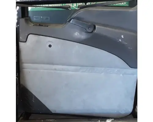 MACK CXU613 Door Assembly, Front
