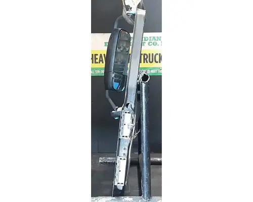 MACK CXU613 Door Assembly, Front