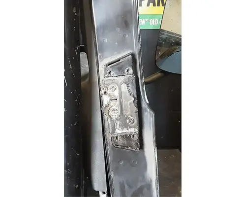MACK CXU613 Door Assembly, Front