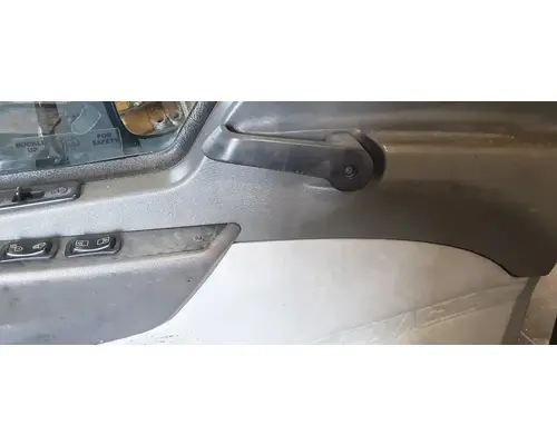 MACK CXU613 Door Assembly, Front