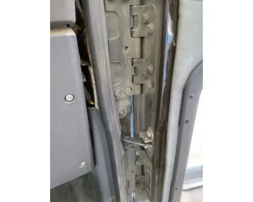 MACK CXU613 Door Assembly, Front