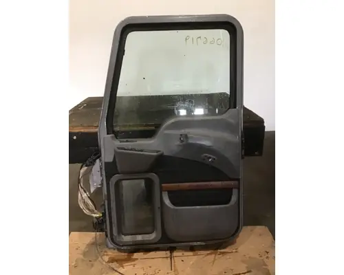 MACK CXU613 Door Assembly