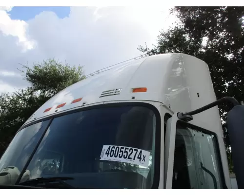 MACK CXU613 FAIRING, WIND DEFLECTOR ROOF