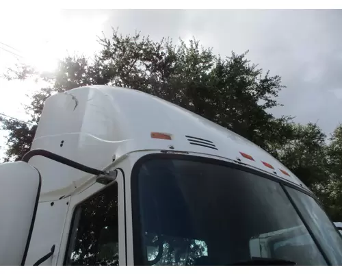 MACK CXU613 FAIRING, WIND DEFLECTOR ROOF