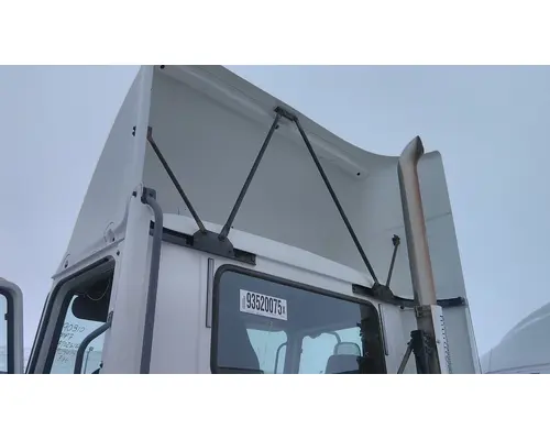 MACK CXU613 FAIRING, WIND DEFLECTOR ROOF