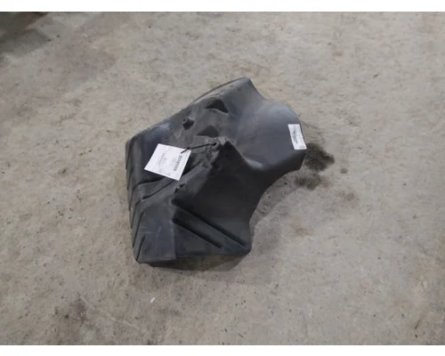 MACK CXU613 FENDER, SPLASH SHIELDGUARD