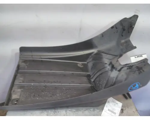 MACK CXU613 FENDER EXTENSION