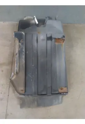 MACK CXU613 FENDER EXTENSION