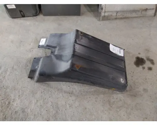 MACK CXU613 FENDER EXTENSION