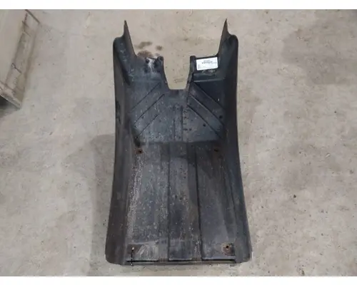 MACK CXU613 FENDER EXTENSION