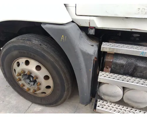 MACK CXU613 FENDER EXTENSION
