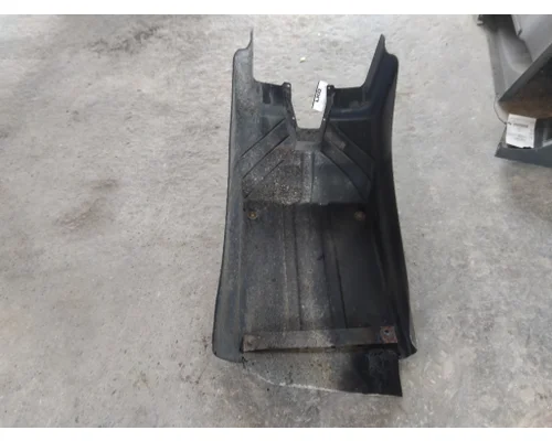 MACK CXU613 FENDER EXTENSION