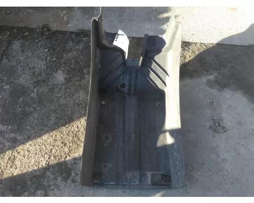 MACK CXU613 FENDER EXTENSION