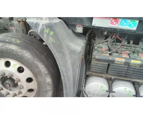 MACK CXU613 FENDER EXTENSION