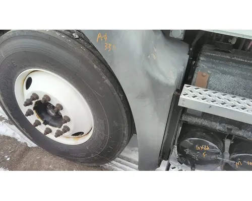 MACK CXU613 FENDER EXTENSION