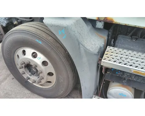 MACK CXU613 FENDER EXTENSION