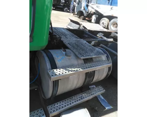 MACK CXU613 FUEL TANK