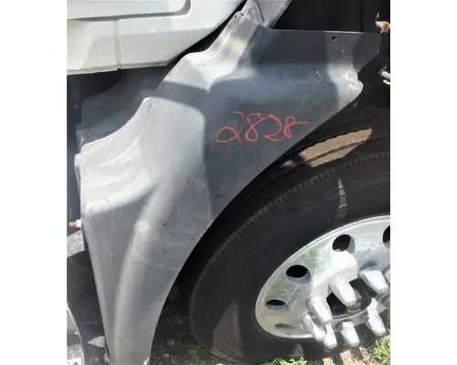 MACK CXU613 Fender Extension