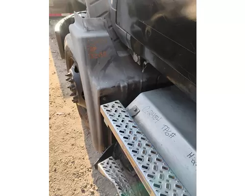 MACK CXU613 Fender Extension