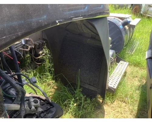 MACK CXU613 Fender Extension