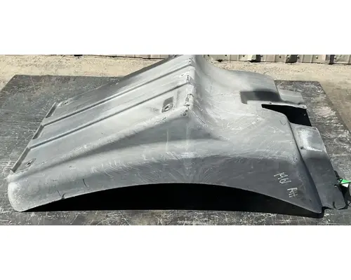 MACK CXU613 Fender Extension