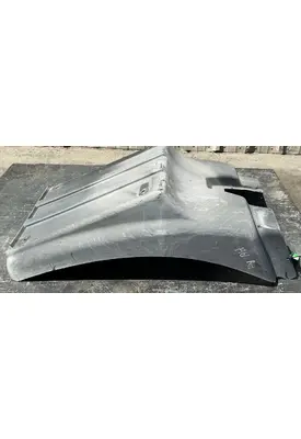 MACK CXU613 Fender Extension
