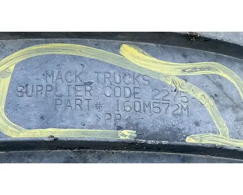 MACK CXU613 Fender Extension