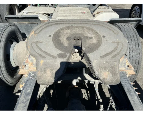 MACK CXU613 Fifth Wheel