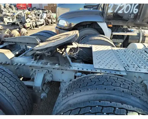 MACK CXU613 Fifth Wheel