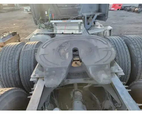MACK CXU613 Fifth Wheel