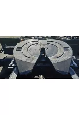 MACK CXU613 Fifth Wheel