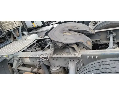 MACK CXU613 Fifth Wheel