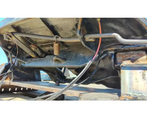 MACK CXU613 Fifth Wheel