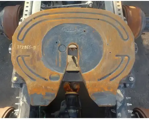 MACK CXU613 Fifth Wheel