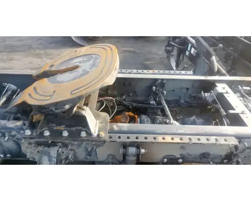 MACK CXU613 Fifth Wheel