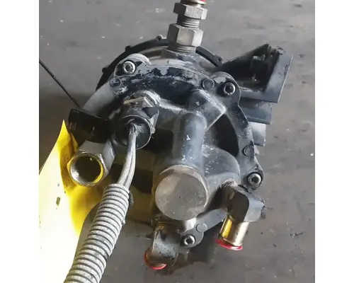 MACK CXU613 FilterWater Separator