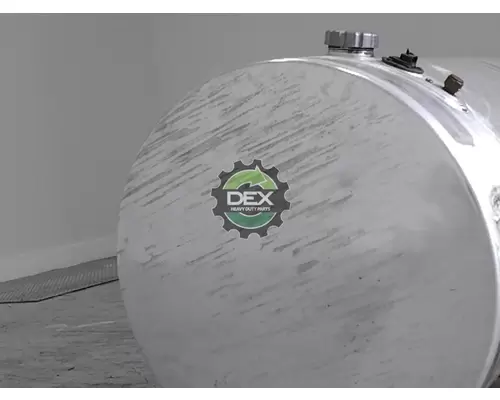 MACK CXU613 Fuel Tank