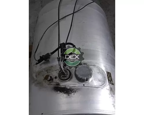 MACK CXU613 Fuel Tank