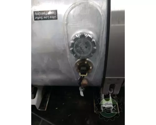 MACK CXU613 Fuel Tank