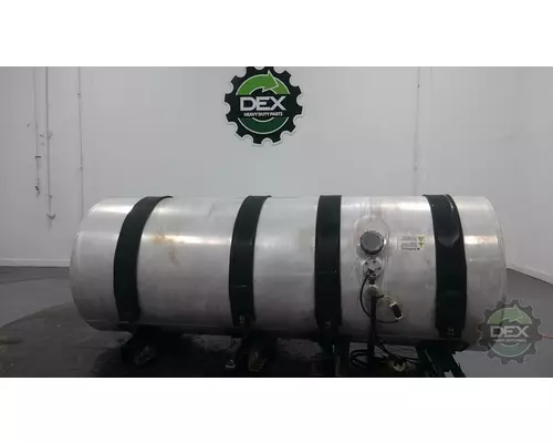 MACK CXU613 Fuel Tank