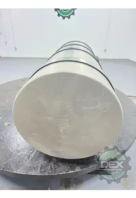 MACK CXU613 Fuel Tank