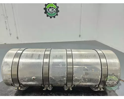 MACK CXU613 Fuel Tank