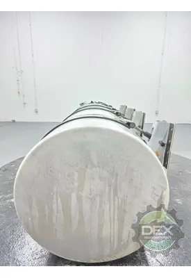 MACK CXU613 Fuel Tank