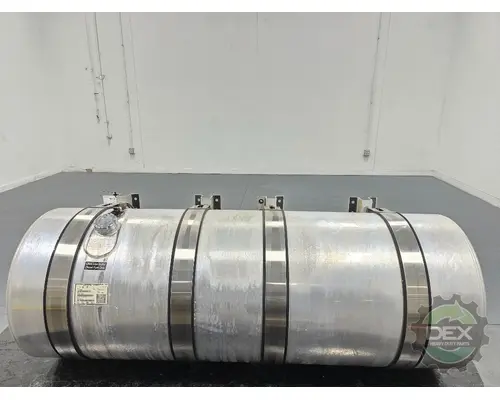 MACK CXU613 Fuel Tank
