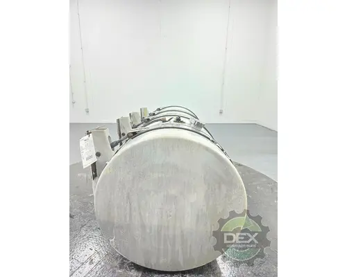 MACK CXU613 Fuel Tank
