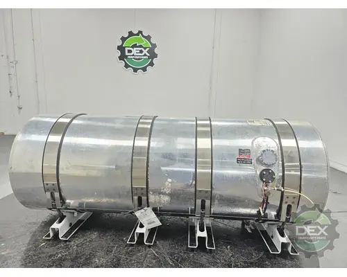 MACK CXU613 Fuel Tank