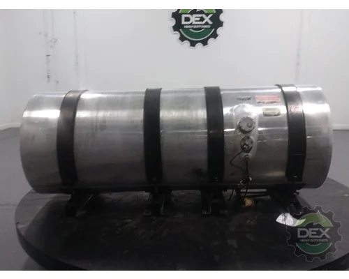 MACK CXU613 Fuel Tank