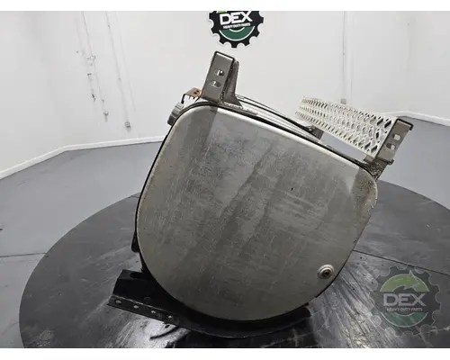 MACK CXU613 Fuel Tank