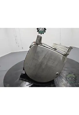 MACK CXU613 Fuel Tank